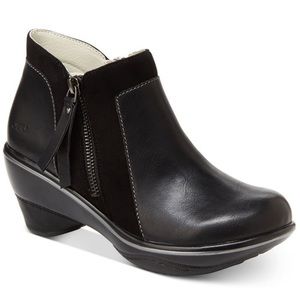 JBU Pilot Black ankle bootie New in Box-box has writing on it see pics. NWT